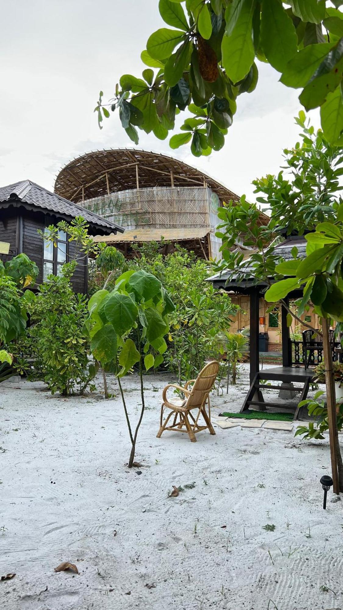 Golden Chenang Village ปันไตเจอนัง ภายนอก รูปภาพ